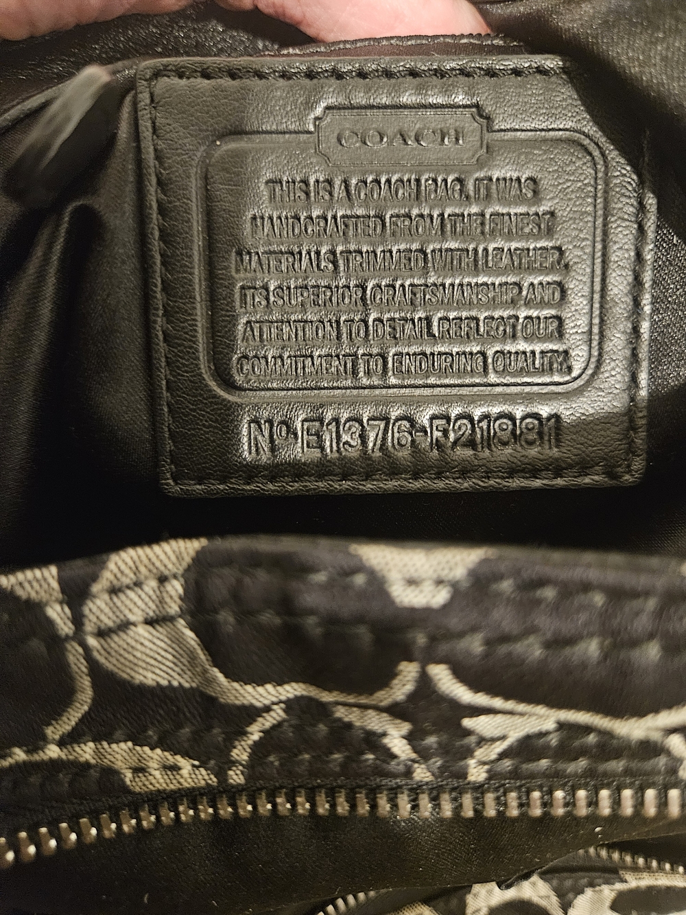 Coach Ashley Madison Shoulder Bag (F21881) - Picture 9 of 11